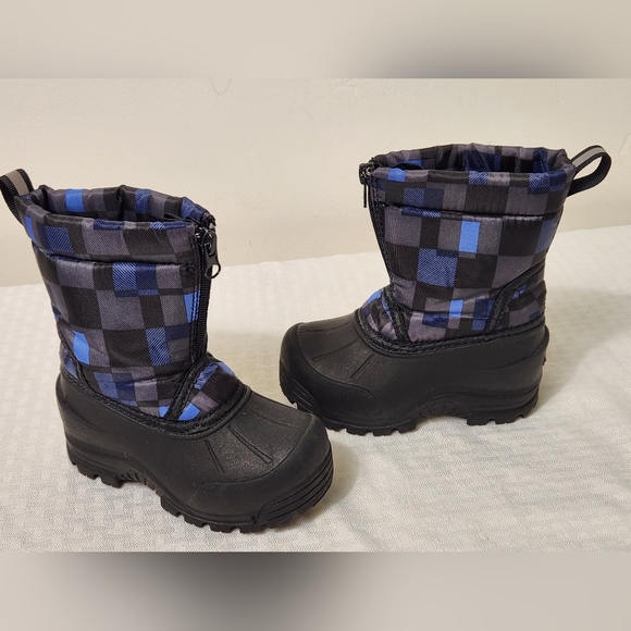 Northside Kid's Black Winter Boots Size 7. #Z14 - Picture 10 of 11